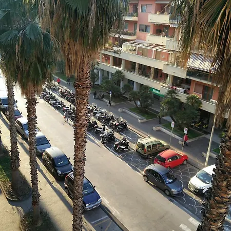 Piazza Lauro Apartment